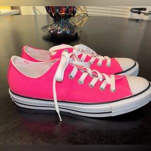 Converse Chuck Taylor Neon Pink
